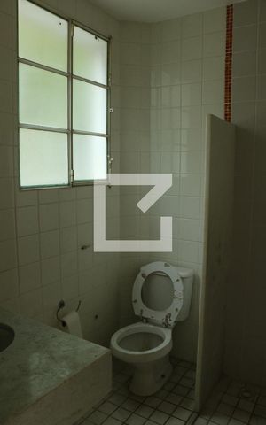 Casa para alugar com 350m², 4 quartos e 4 vagasBanheiro 