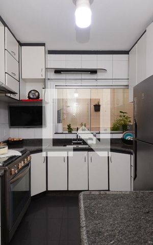 Casa para alugar com 152m², 4 quartos e 3 vagas Casa para alugar com 152m², 4 quartos e 3 vagasCozinha ( Casa 1 )