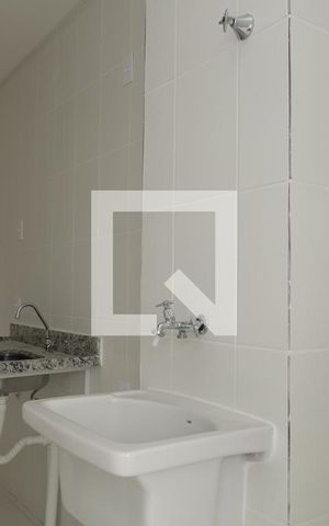 Apartamento à venda com 45m², 2 quartos e 1 vagaÁrea de Serviço