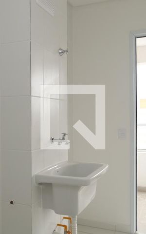 Apartamento à venda com 45m², 2 quartos e 1 vagaÁrea de Serviço