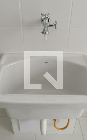 Apartamento à venda com 45m², 2 quartos e 1 vagaÁrea de Serviço