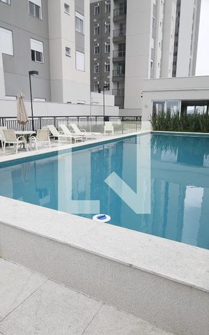 Apartamento para alugar com 43m², 2 quartos e 1 vagaÁrea comum - Piscina