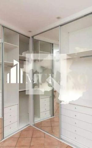 Casa à venda com 180m², 2 quartos e 3 vagas