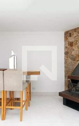 Casa à venda com 180m², 2 quartos e 3 vagas