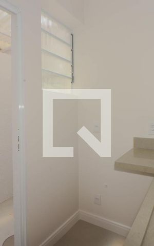 Studio à venda com 38m², 1 quarto e sem vaga Studio à venda com 38m², 1 quarto e sem vagaCozinha