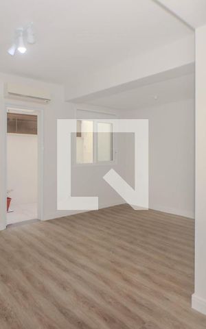 Studio à venda com 38m², 1 quarto e sem vaga Studio à venda com 38m², 1 quarto e sem vagaStudio