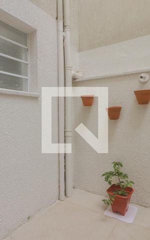 Studio à venda com 38m², 1 quarto e sem vaga Studio à venda com 38m², 1 quarto e sem vagaÁrea de Serviço