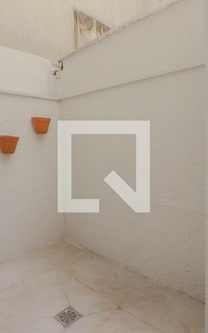 Studio à venda com 38m², 1 quarto e sem vaga Studio à venda com 38m², 1 quarto e sem vagaÁrea de Serviço
