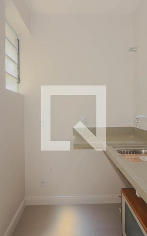 Studio à venda com 38m², 1 quarto e sem vaga Studio à venda com 38m², 1 quarto e sem vagaCozinha