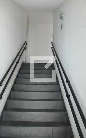 Apartamento para alugar com 45m², 2 quartos e 1 vagaEscada