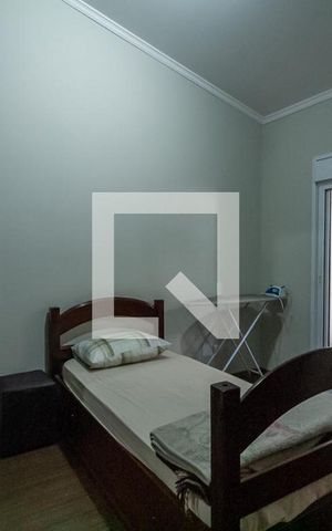 Casa à venda com 230m², 3 quartos e 2 vagas Casa à venda com 230m², 3 quartos e 2 vagasQuarto 1
