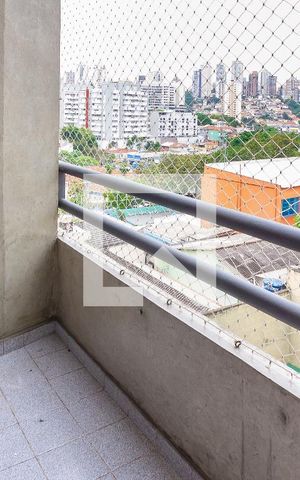 Apartamento para alugar com 90m², 3 quartos e 2 vagas Apartamento para alugar com 90m², 3 quartos e 2 vagasVaranda