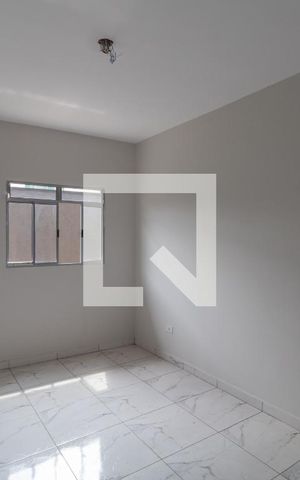 Casa à venda com 66m², 2 quartos e 2 vagas Casa à venda com 66m², 2 quartos e 2 vagasSala e Cozinha