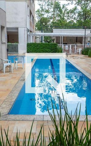 Apartamento para alugar com 49m², 2 quartos e 1 vaga Apartamento para alugar com 49m², 2 quartos e 1 vagaÁrea comum - Piscina