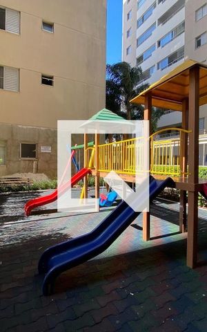 Apartamento para alugar com 49m², 2 quartos e 1 vaga Apartamento para alugar com 49m², 2 quartos e 1 vagaÁrea comum - Playground
