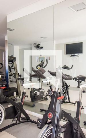 Apartamento para alugar com 49m², 2 quartos e 1 vaga Apartamento para alugar com 49m², 2 quartos e 1 vagaÁrea comum - Academia