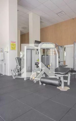 Apartamento para alugar com 205m², 4 quartos e 3 vagas Apartamento para alugar com 205m², 4 quartos e 3 vagasÁrea comum - Academia