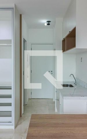Studio à venda com 25m², 1 quarto e 1 vaga Studio à venda com 25m², 1 quarto e 1 vagaStudio