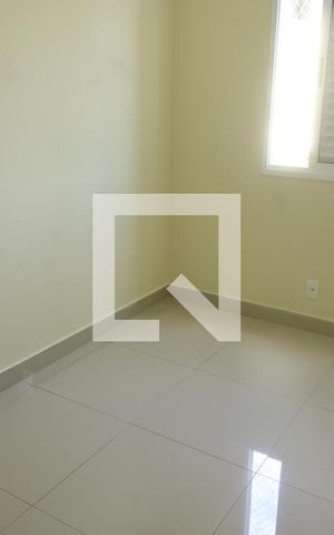 Apartamento para alugar com 58m², 2 quartos e 1 vagaQuarto 1