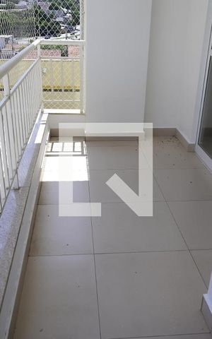 Apartamento para alugar com 58m², 2 quartos e 1 vagaVaranda