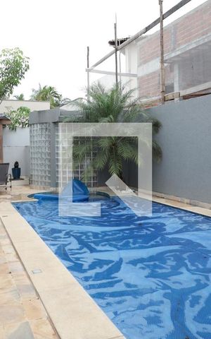 Casa de condomínio para alugar com 590m², 5 quartos e 8 vagasÁrea externa