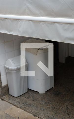 Casa de condomínio para alugar com 590m², 5 quartos e 8 vagasÁrea externa