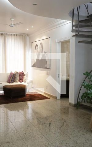 Casa de condomínio para alugar com 590m², 5 quartos e 8 vagasSala