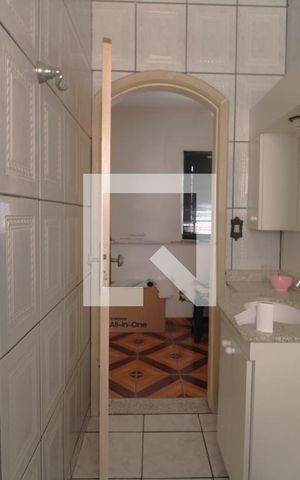 Casa à venda com 232m², 3 quartos e 8 vagasBanheiro comum