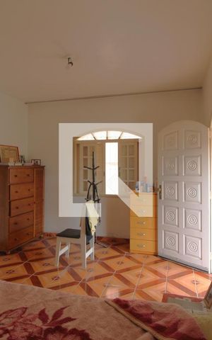 Casa à venda com 232m², 3 quartos e 8 vagasSuíte