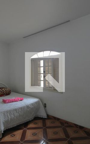 Casa à venda com 232m², 3 quartos e 8 vagasQuarto 1