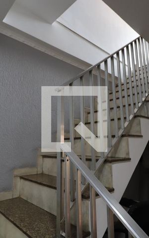 Casa à venda com 350m², 9 quartos e 6 vagasSala