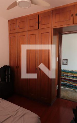 Casa à venda com 350m², 9 quartos e 6 vagasQuarto 2