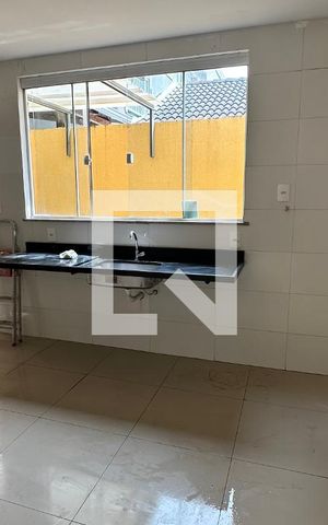 Casa de condomínio à venda com 220m², 2 quartos e 1 vaga Casa de condomínio à venda com 220m², 2 quartos e 1 vagaCozinha