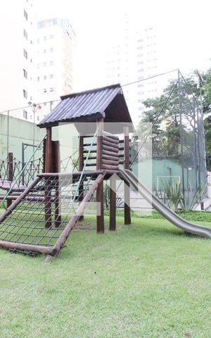 Apartamento à venda com 146m², 3 quartos e 3 vagasÁrea comum - Playground