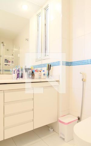 Apartamento à venda com 146m², 3 quartos e 3 vagasBanheiro Social