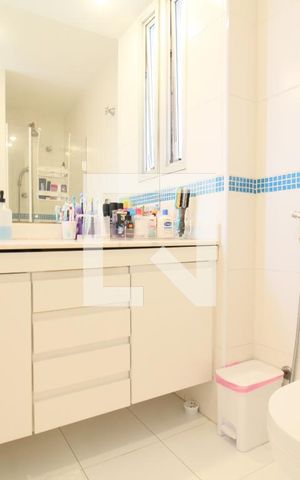 Apartamento à venda com 146m², 3 quartos e 3 vagasBanheiro Social