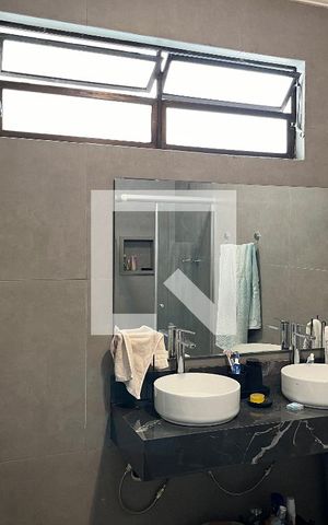 Casa para alugar com 260m², 4 quartos e sem vagaBanheiro 3