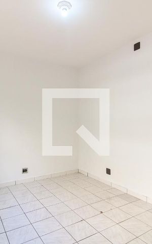 Casa para alugar com 200m², 2 quartos e 1 vagaSuíte