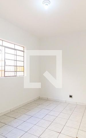 Casa para alugar com 200m², 2 quartos e 1 vagaSuíte