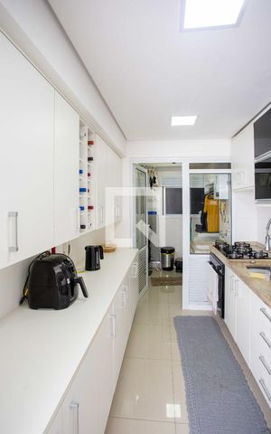 Apartamento à venda com 105m², 3 quartos e 2 vagasCozinha