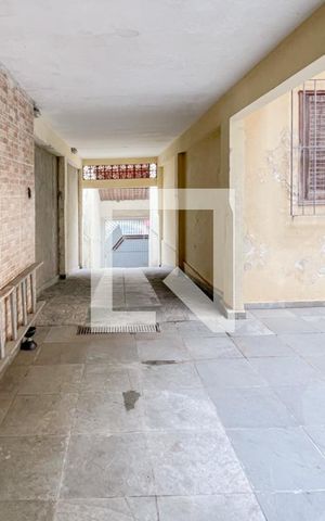 Casa à venda com 273m², 5 quartos e 3 vagas Casa à venda com 273m², 5 quartos e 3 vagasQuintal