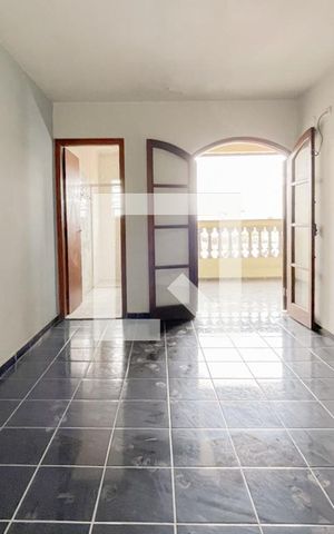 Casa à venda com 273m², 5 quartos e 3 vagas Casa à venda com 273m², 5 quartos e 3 vagasSuíte