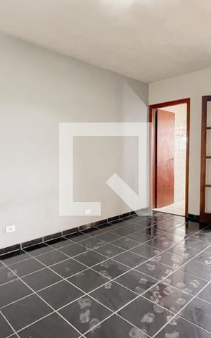 Casa à venda com 273m², 5 quartos e 3 vagas Casa à venda com 273m², 5 quartos e 3 vagasSuíte