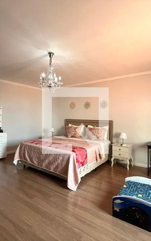 Casa à venda com 360m², 3 quartos e 12 vagas Casa à venda com 360m², 3 quartos e 12 vagasSuite 1