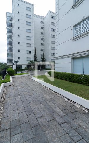 Apartamento à venda com 112m², 2 quartos e 2 vagas Apartamento à venda com 112m², 2 quartos e 2 vagasÁrea externa