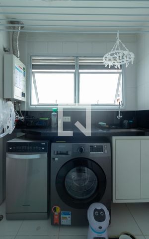Apartamento à venda com 112m², 2 quartos e 2 vagas Apartamento à venda com 112m², 2 quartos e 2 vagasÁrea de Serviço