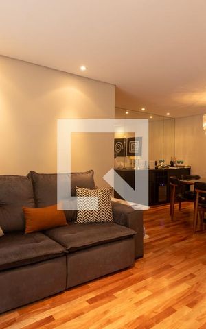 Apartamento à venda com 112m², 2 quartos e 2 vagas Apartamento à venda com 112m², 2 quartos e 2 vagasSala