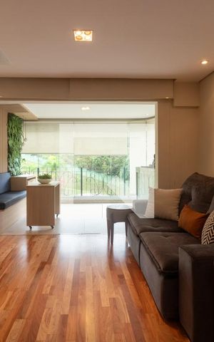 Apartamento à venda com 112m², 2 quartos e 2 vagas Apartamento à venda com 112m², 2 quartos e 2 vagasSala
