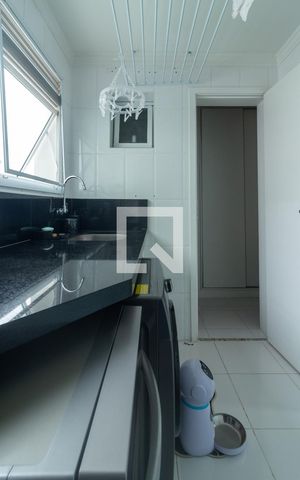 Apartamento à venda com 112m², 2 quartos e 2 vagas Apartamento à venda com 112m², 2 quartos e 2 vagasÁrea de Serviço