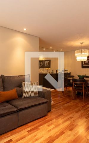 Apartamento à venda com 112m², 2 quartos e 2 vagas Apartamento à venda com 112m², 2 quartos e 2 vagasSala